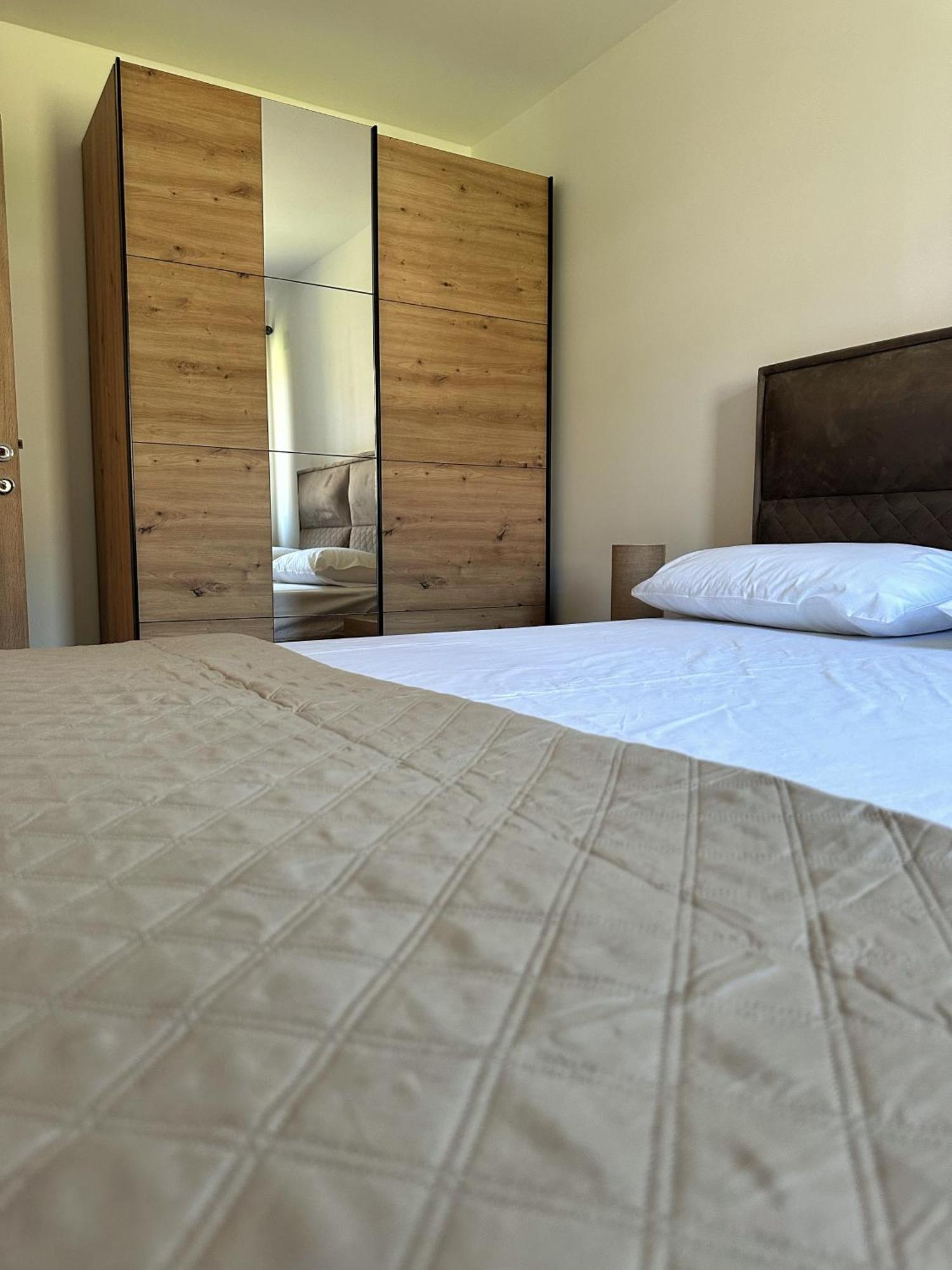 Nirvana Tivat Exteriér fotografie